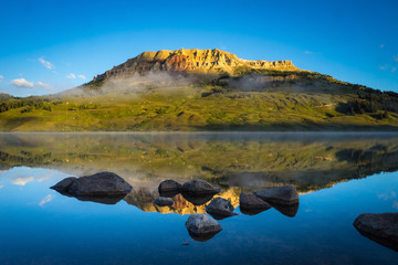 臭名远扬的意思和造句
