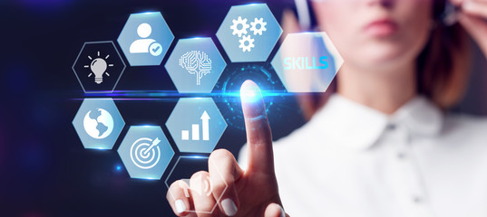 小班语言教案《小动物的叫声》