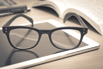 侯玉婷身价多少亿